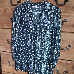 Chic Black and White Polka Dot Blouse